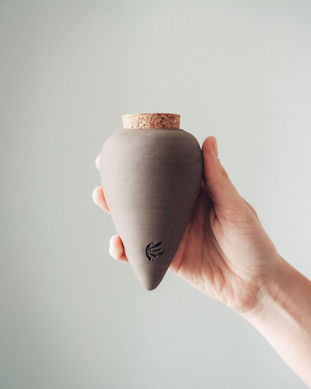 Cream Self-Watering Pot