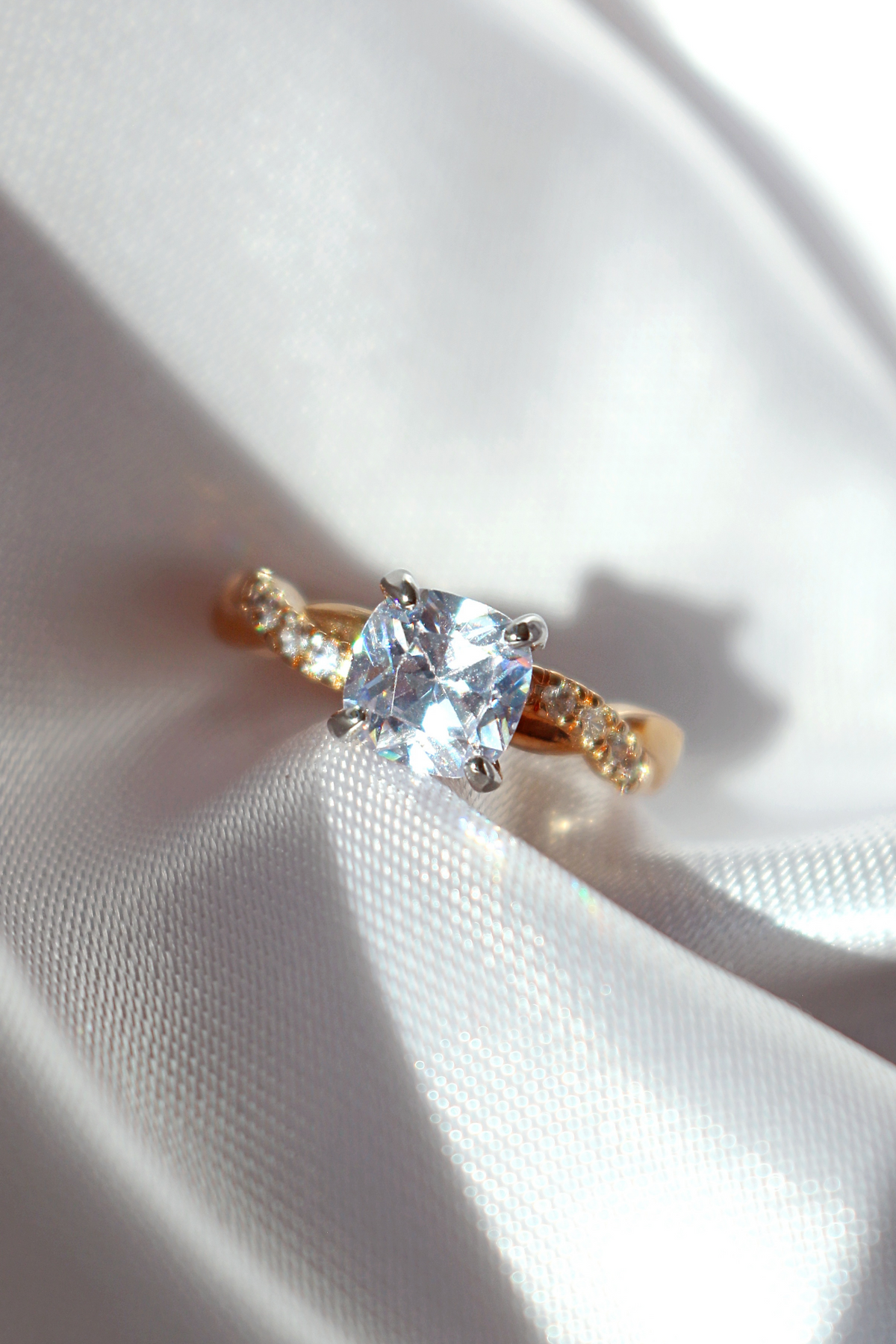 Fairy Tales Solitaire Rings 925 Sterling Silver 18 Karat Gold Plated