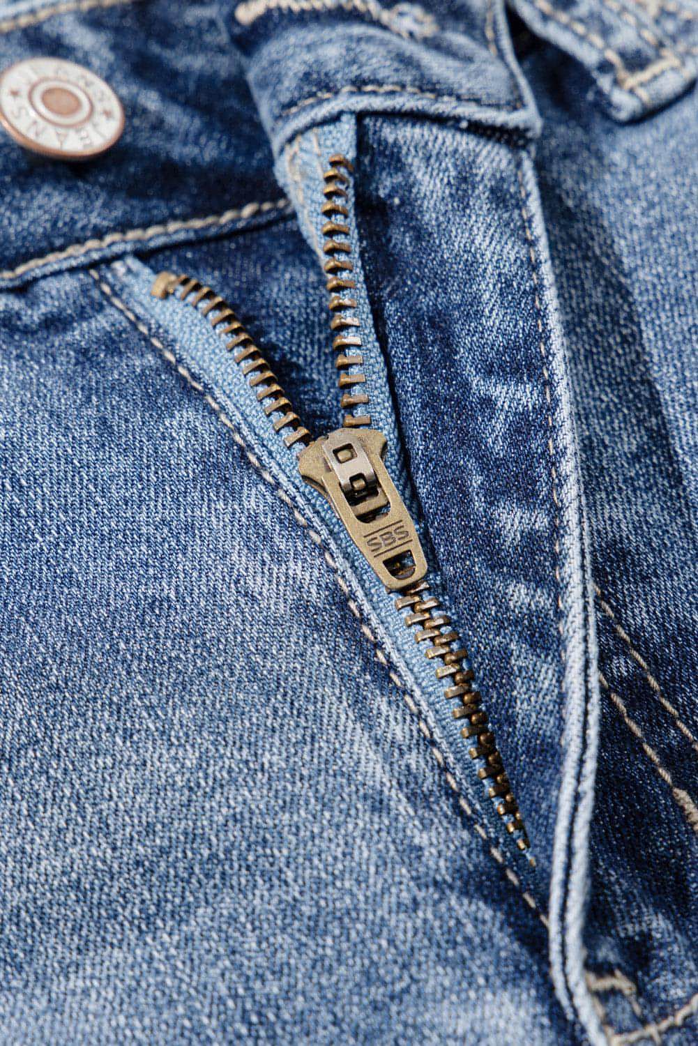 Veyra Flare Jeans
